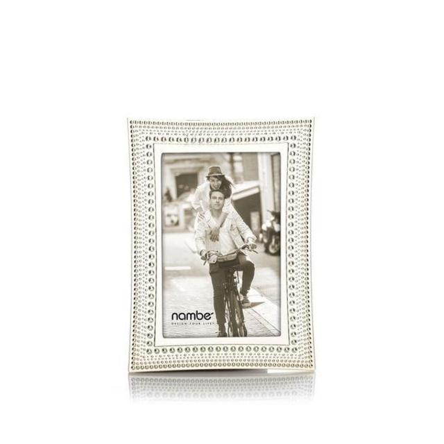 NAMBÉ Beaded Frame