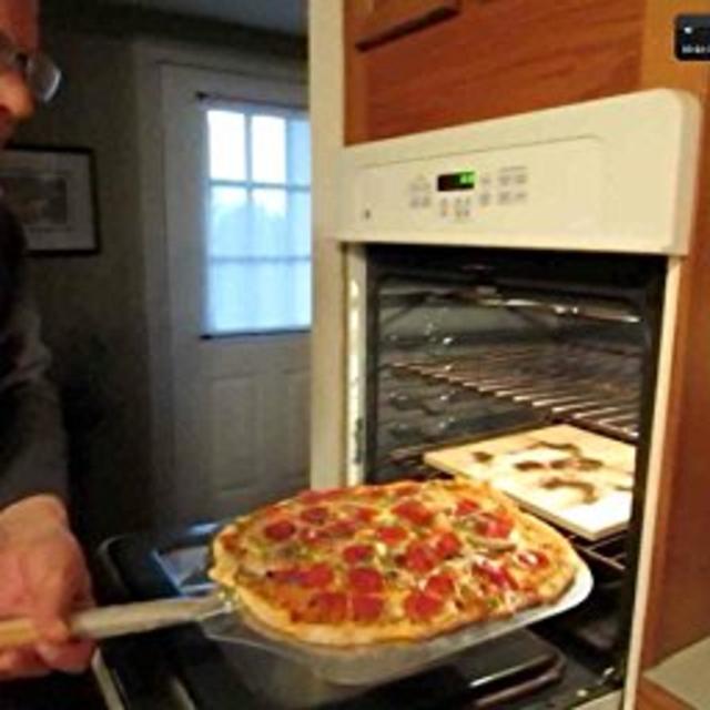 Kitchen Supply 14-Inch x 16-Inch Aluminum Pizza Peel with Wood Handle