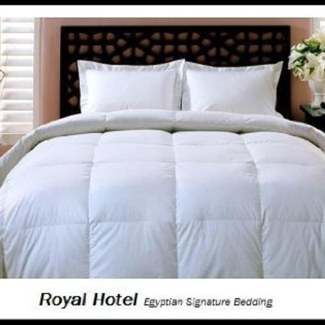 Royal Hotel's Full / Queen Size Down-Alternative Comforter - Duvet Insert, 300-Thread-Count 100% Down Alternative Fill