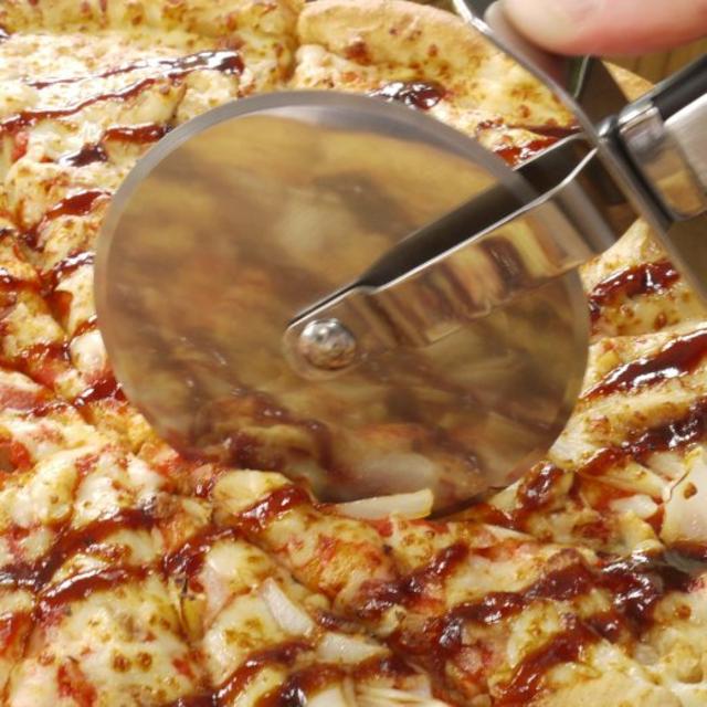Precision Kitchenware - Heavy Duty Pizza Cutter / Wheel