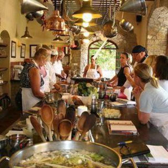 Authentic cooking class in Florence