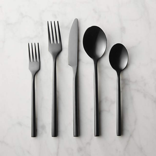 20-piece knight flatware set
