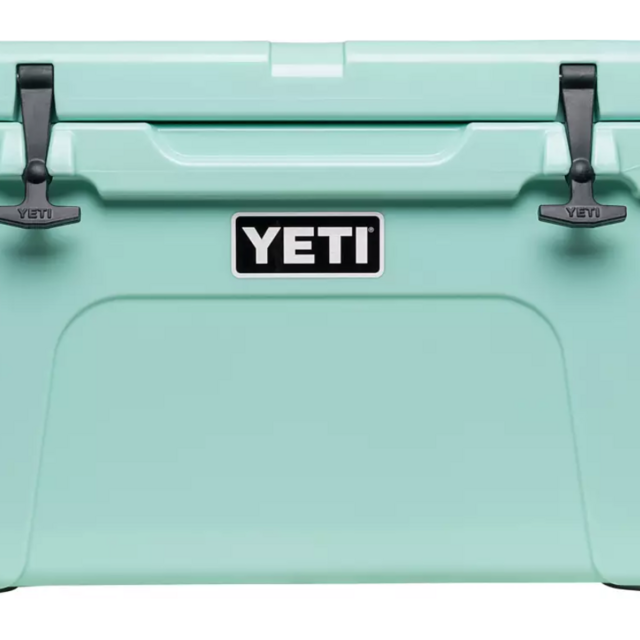 YETI Tundra 45 Cooler