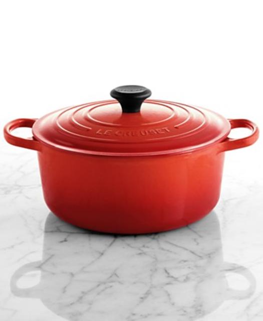Le Creuset Signature Enameled Cast Iron 5.5 Qt. Round French Oven