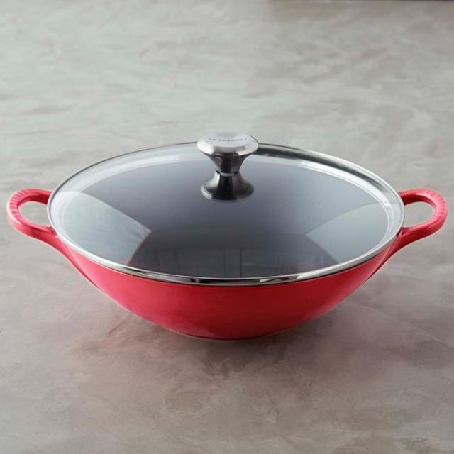 Le Creuset Signature Wok Flame