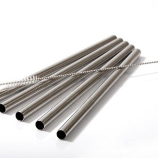 Stainless Steel Wide Straws by Savvy Straws® - Set of 5 + Straw Cleaning Brush + Gift Box - Reusable Metal Drinking Straws for Mason Jars, To Go Cups, Glasses, & Tumblers - Extra Large for Protein Shakes, Milkshakes, Cocktails & Smoothies