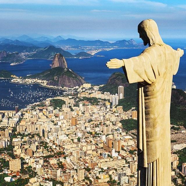 Christ Redeemer and Sugar Loaf Mountain Day Trip
