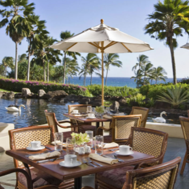 Poolside Lunch at the Illama Terrace