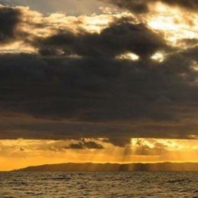 Port Allen Sunset Cocktail Sail