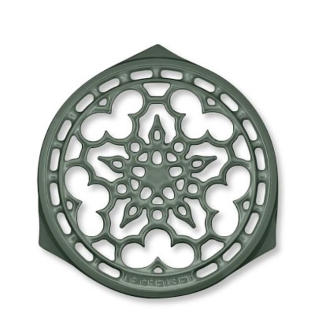 Le Creuset Heritage Cast-Iron Deluxe Round Trivet, 9", Ocean
