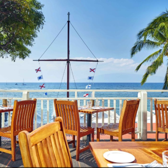 Lunch on the Beach @ Kimo's Maui