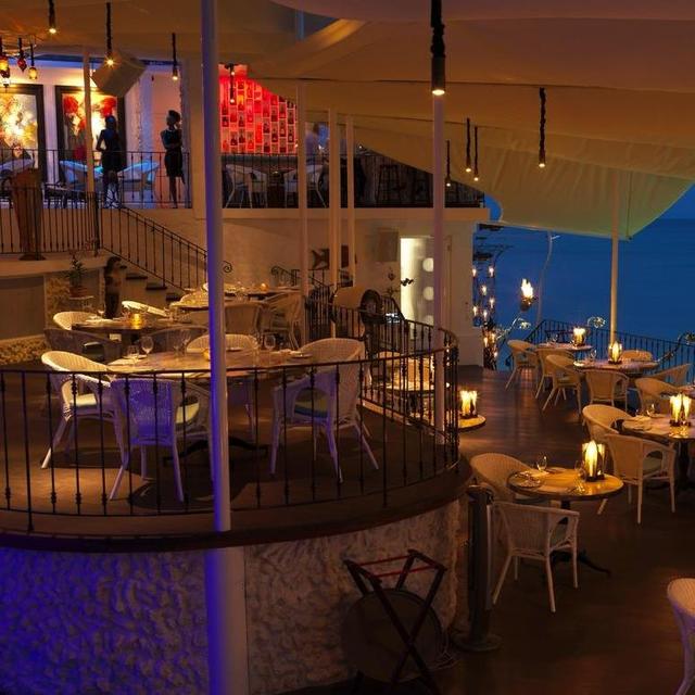 Drinks @ Cliff Beach Club