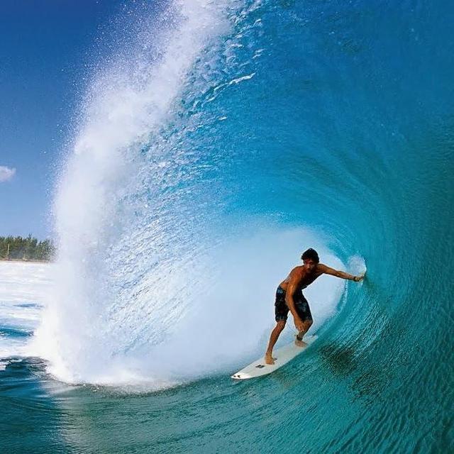 Surf Lessons in Kuta