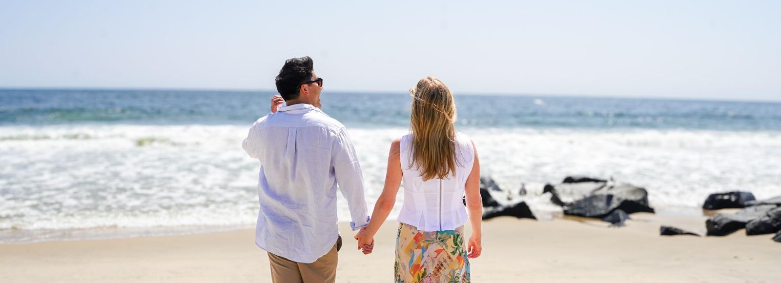 Caroline Neave and Adrian Lee's Wedding Registry on Zola