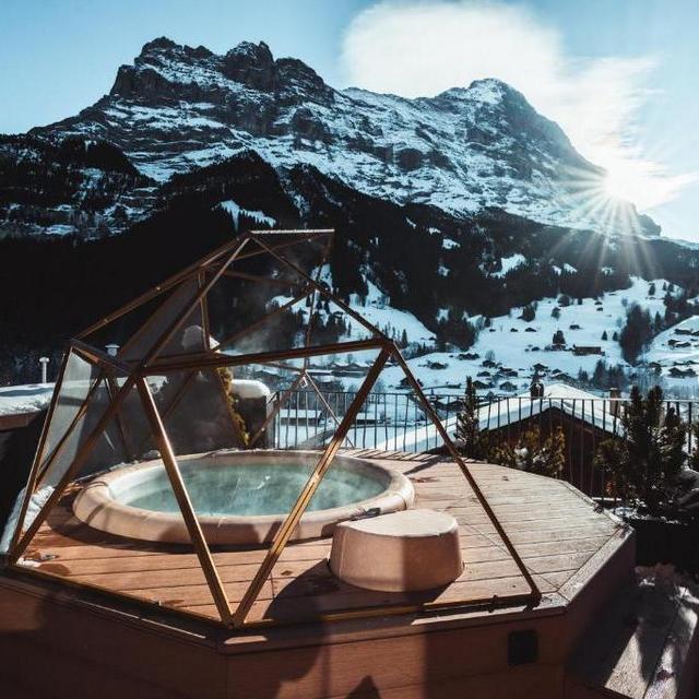 1 Night Stay On Our Honeymoon | Grindelwald, Switzerland