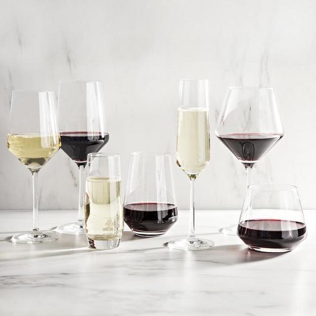 Juego de vasos y copas