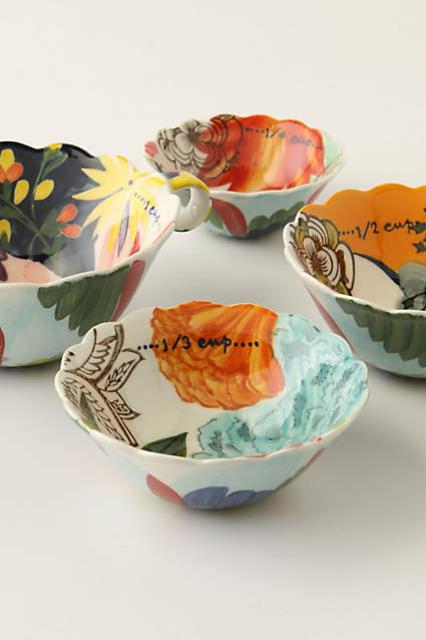 Painted Amaryllis Measuring Cups
