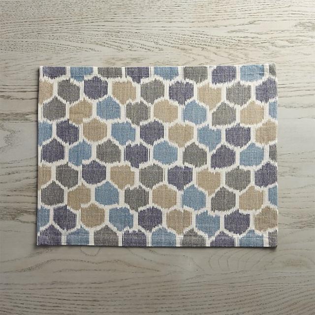 Zander Placemat