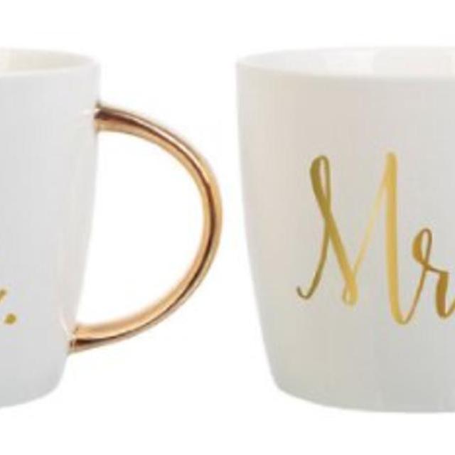 Slant Set of 2 14 Oz Ceramic Coffee Mugs - Mr & Mrs