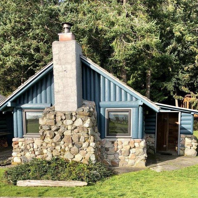Cowichan Cabin