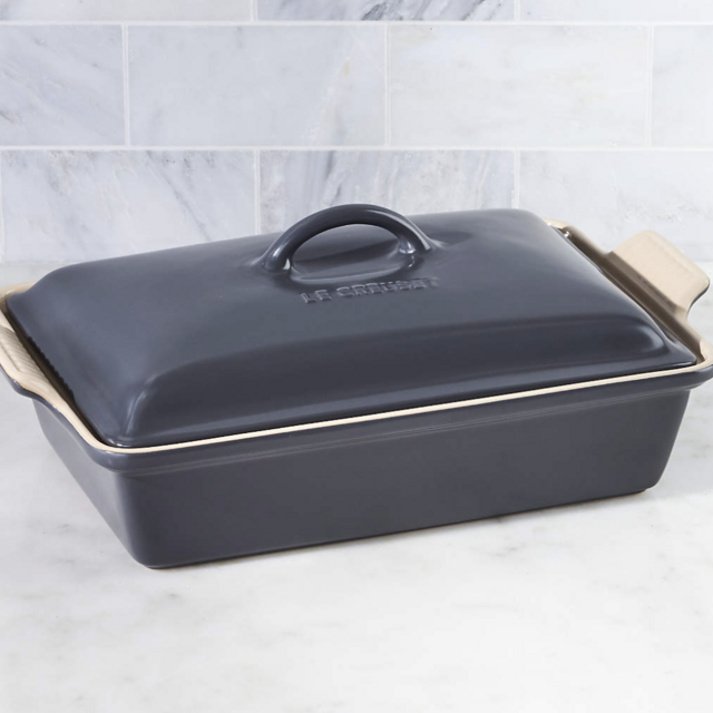 Le Creuset ® Heritage Covered Rectangle Graphite Grey Baking Dish