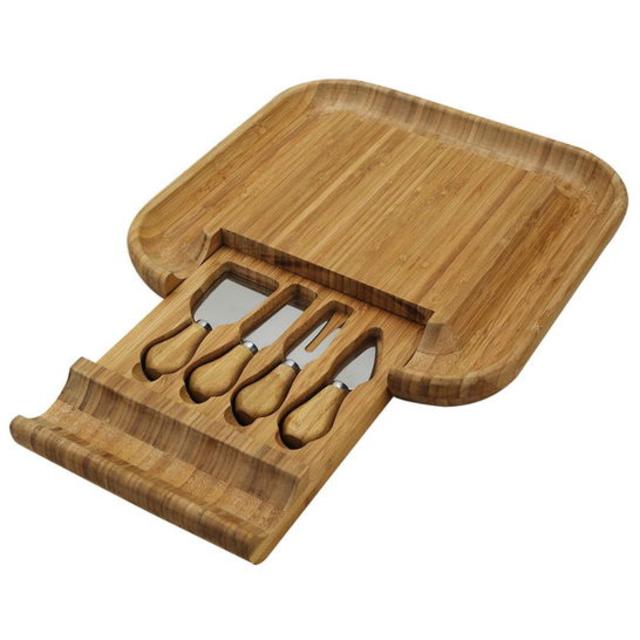 Cracker Rim Cheese Board Set