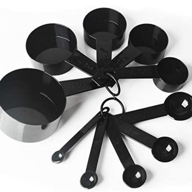 Wellgoods Eco Plastic Measuring Cups and Spoons set with handle -Set of 10
