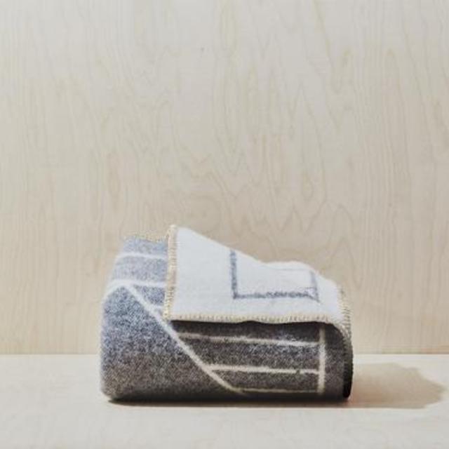Alpine Throw