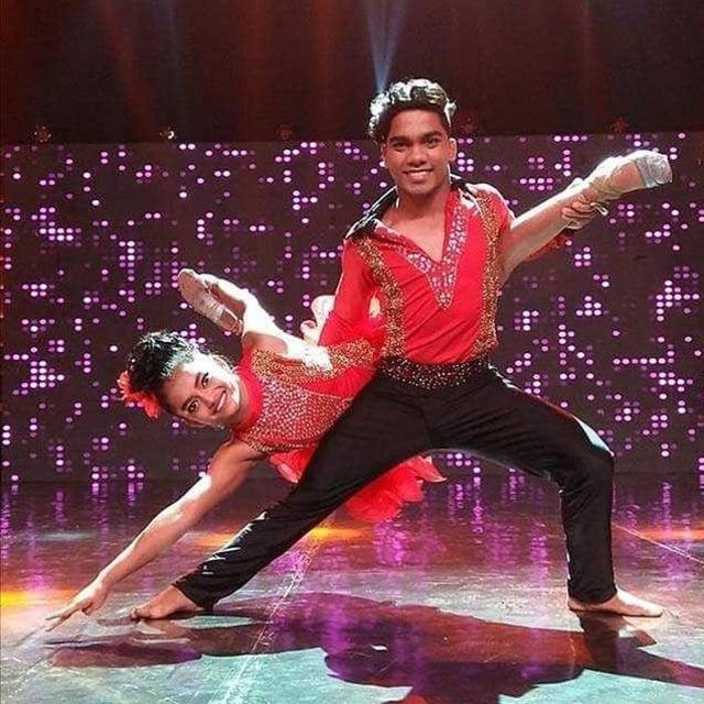 Dance Lessons For Two