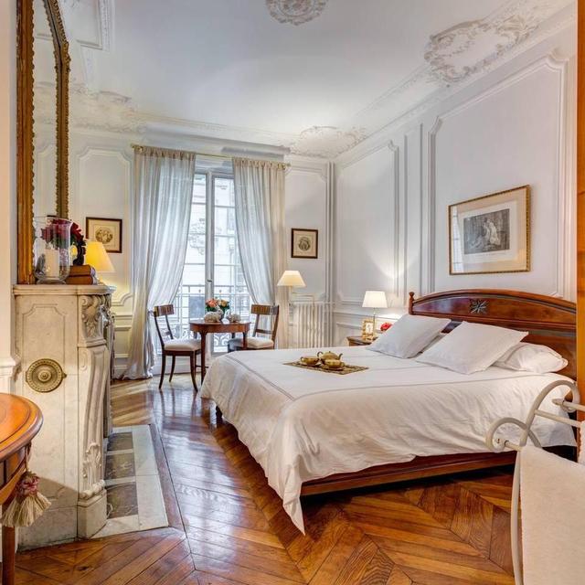 Parisian Flat (3 nights)