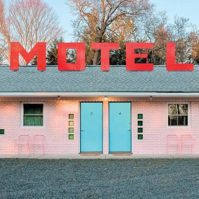 Roadside Motel