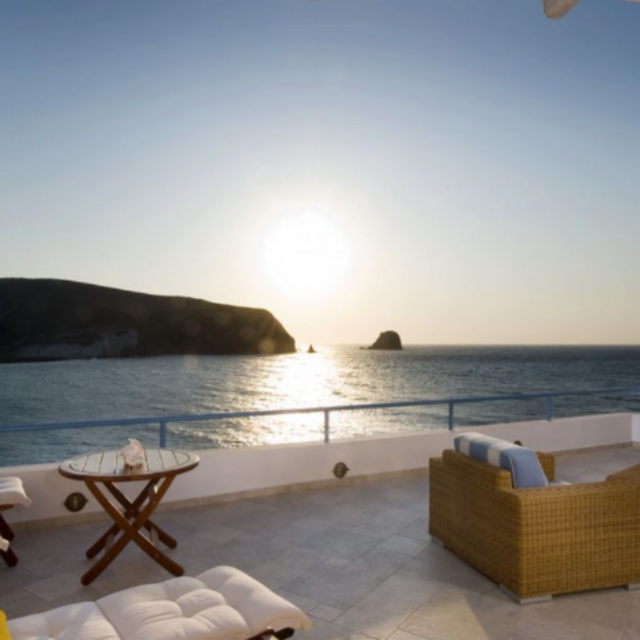 Honeymoon: Couples Massage in Milos