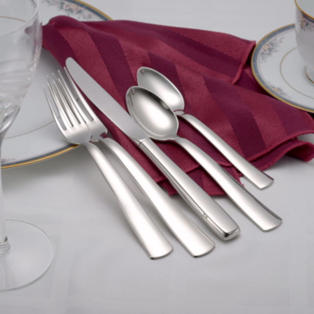 MODERN AMERICA - 5pc Place Setting