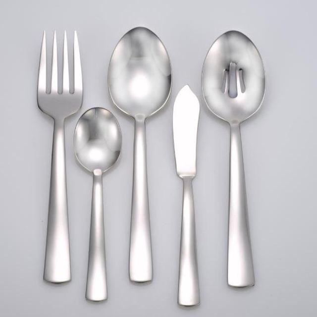 MODERN AMERICA - 5pc Serving Set