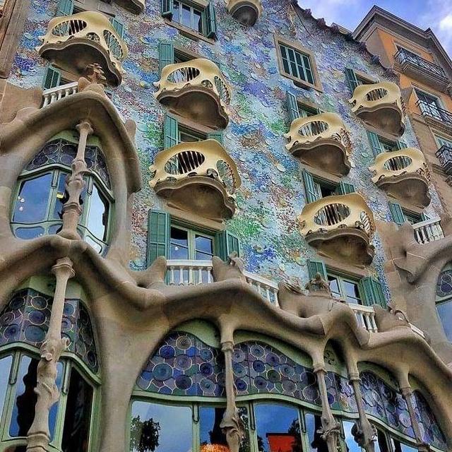 Casa Batlló Gold