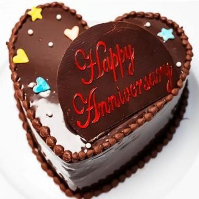 Happy Anniversary Cake