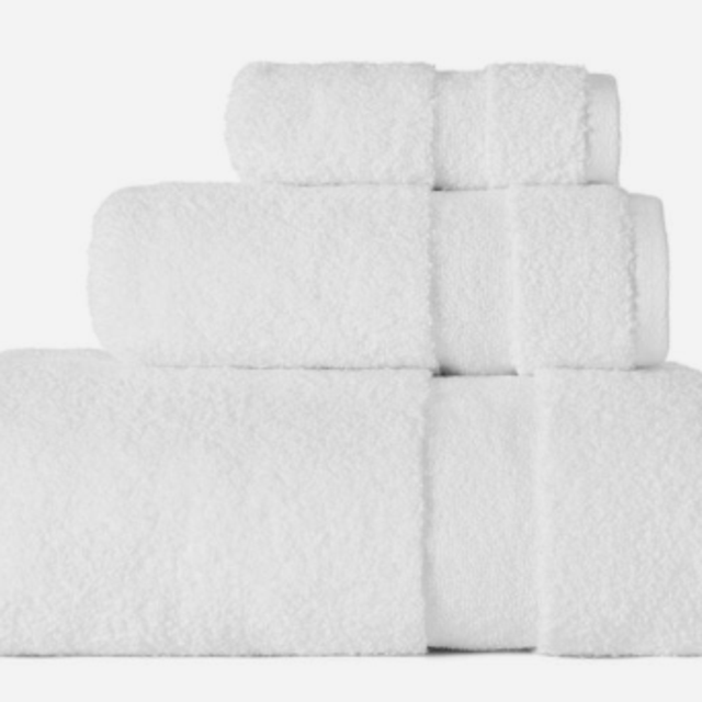 ED Ellen DeGeneres Kindness Bath Towel in White