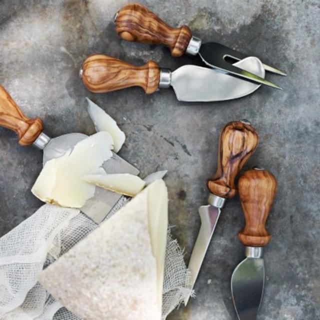 Antonini Olive Wood Cheese Knives Set