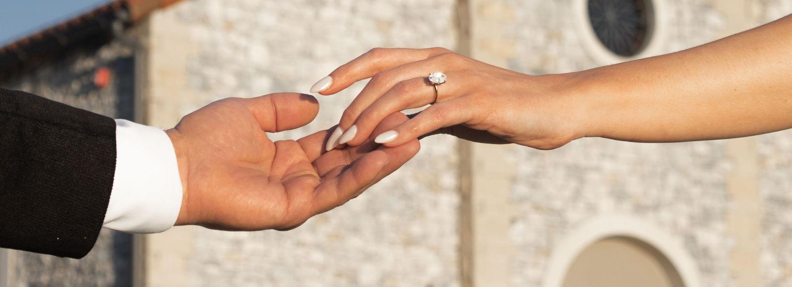 Ali Brown and John Copeland's Wedding Registry on Zola, image size:1600x580