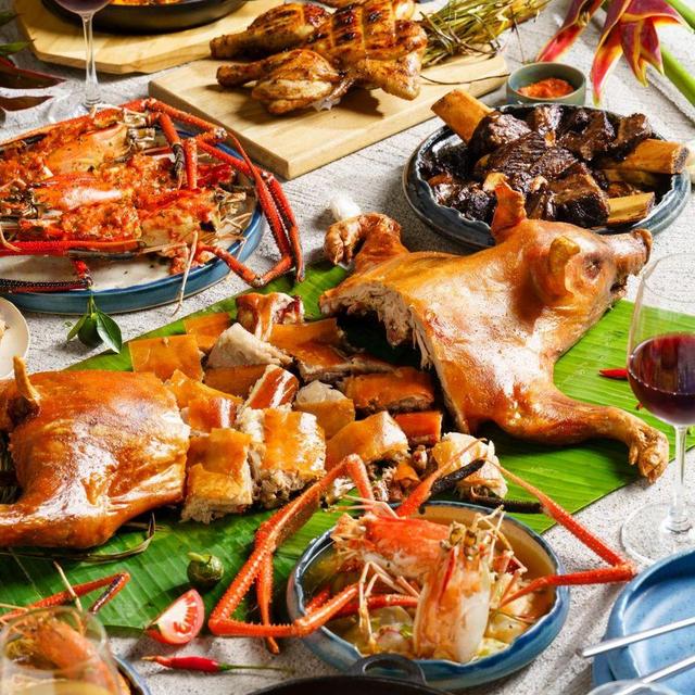 Authentic Filipino Dinner at Manam