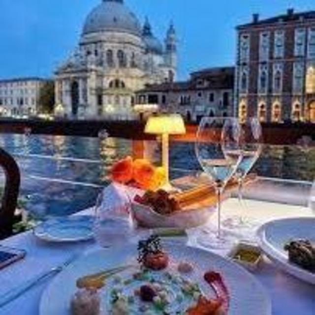 Dinner for Two in Venice