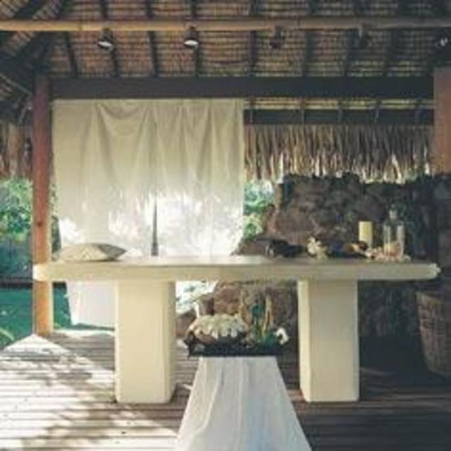 Tahitian Massage at Helene Spa