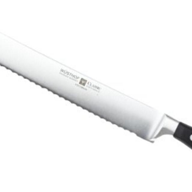 Wusthof Classic High Carbon Stainless Steel Bread Knife, 8 Inch