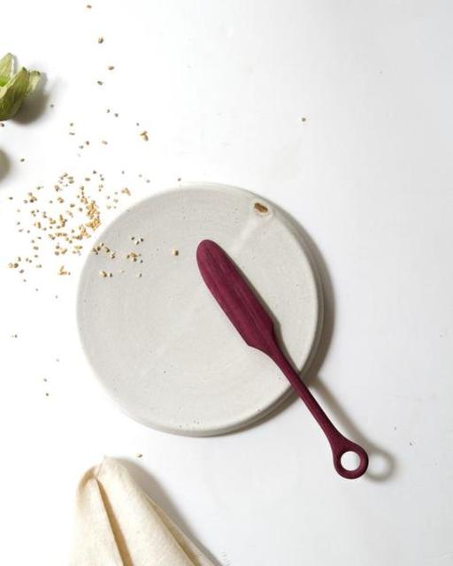 White Share Plate