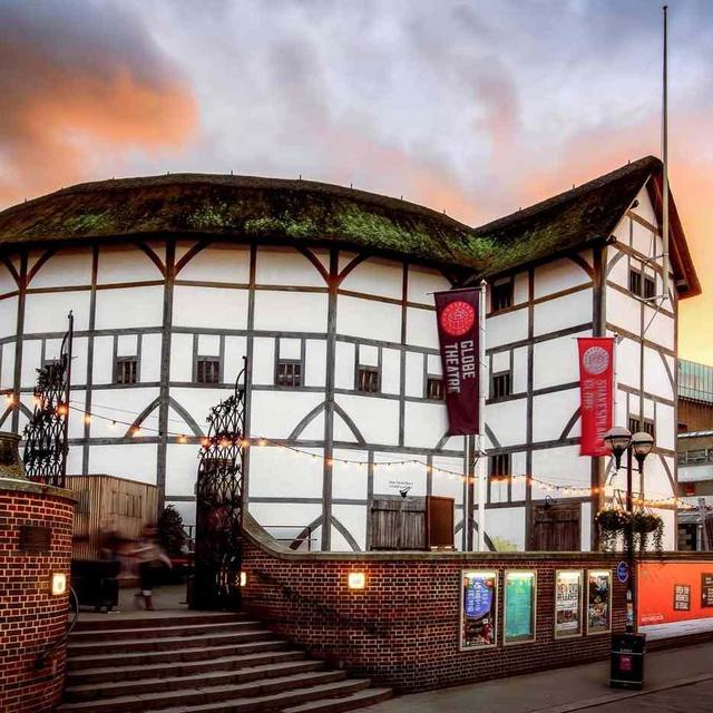 Visit to the Globe Theatre