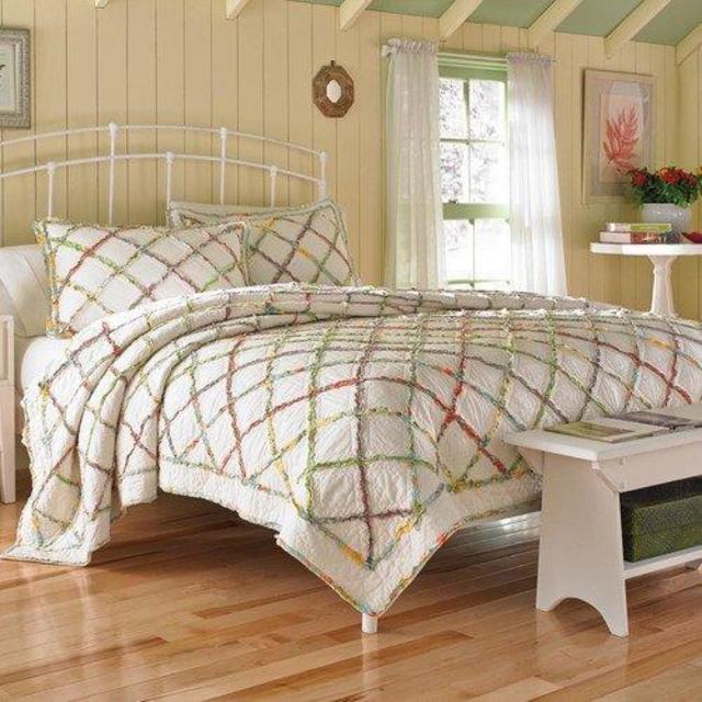 Laura Ashley Ruffle Quilt