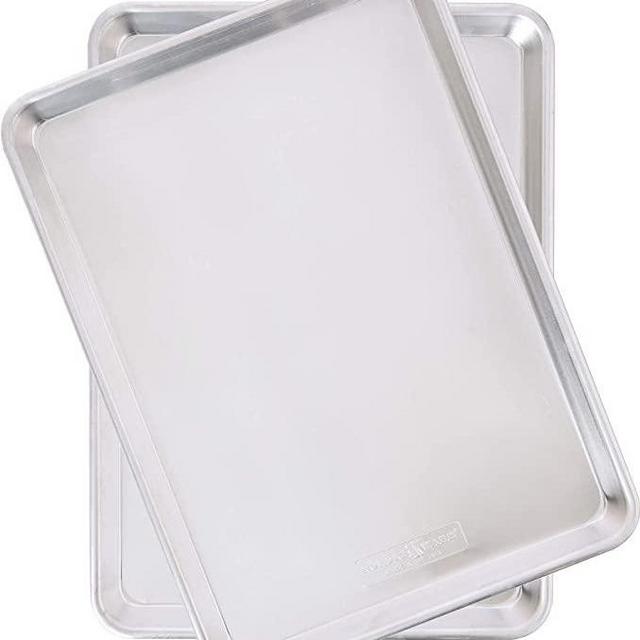 Nordic Ware Natural Aluminum Commercial Baker's Half Sheet, 2-Pack, Silver