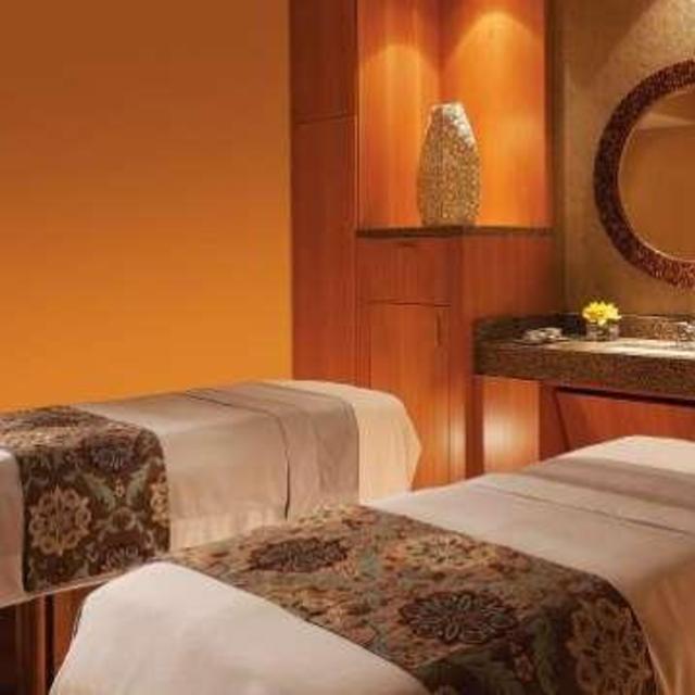 Couples Massage in Laos