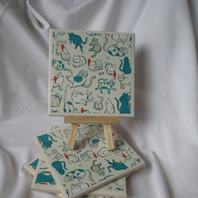 Cat Coasters, Ceramic Tile, coasters, Set of 4, handmade, Drink Coasters, hostess gift, barware, Home Decor, Cats, animal coasters