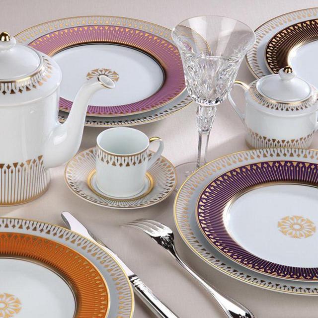 Dream dinnerware set